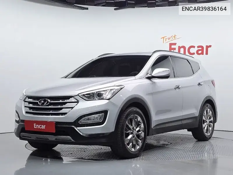 Hyundai Santa Fe 2012 года выпуска