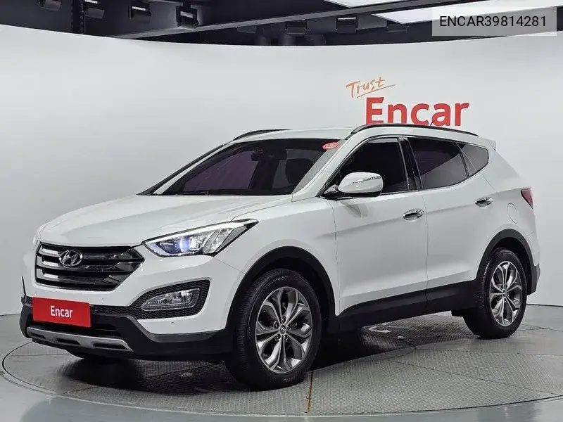 Hyundai Santa Fe 2013 года выпуска