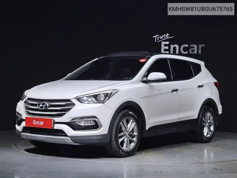 Hyundai Santa Fe 2016 года выпуска