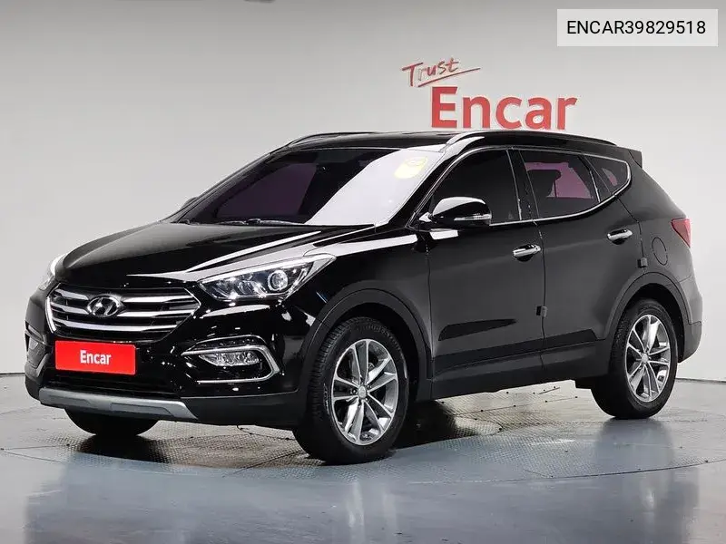Hyundai Santa Fe 2016 года выпуска