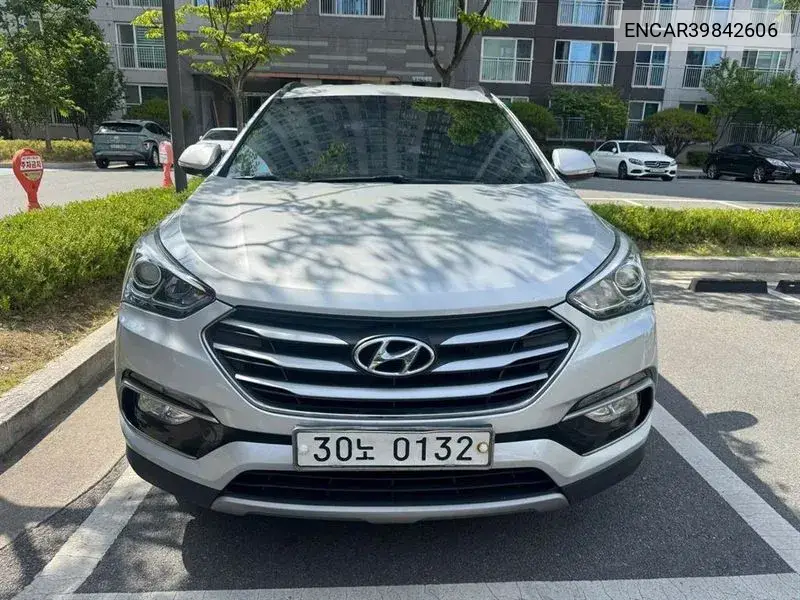 Hyundai Santa Fe 2016 года выпуска