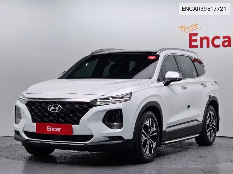 Hyundai Santa Fe 2018 года выпуска
