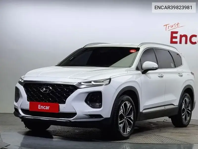 Hyundai Santa Fe 2018 года выпуска