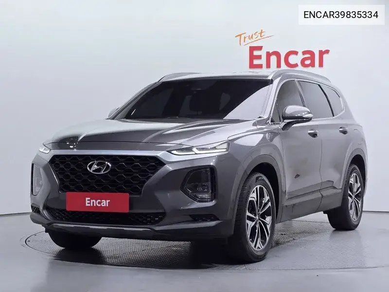 Hyundai Santa Fe 2018 года выпуска