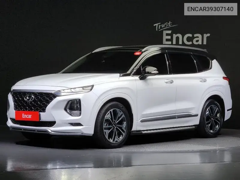 Hyundai Santa Fe 2019 года выпуска
