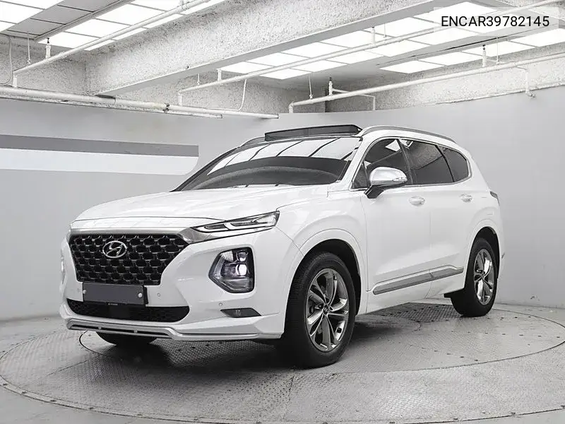 Hyundai Santa Fe 2019 года выпуска