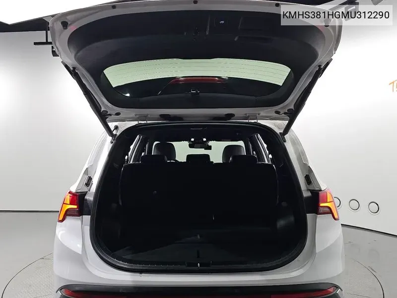 Hyundai Santa Fe 2020 года выпуска