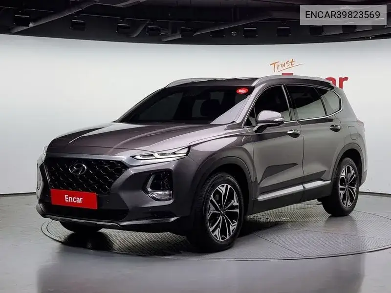 Hyundai Santa Fe 2020 года выпуска