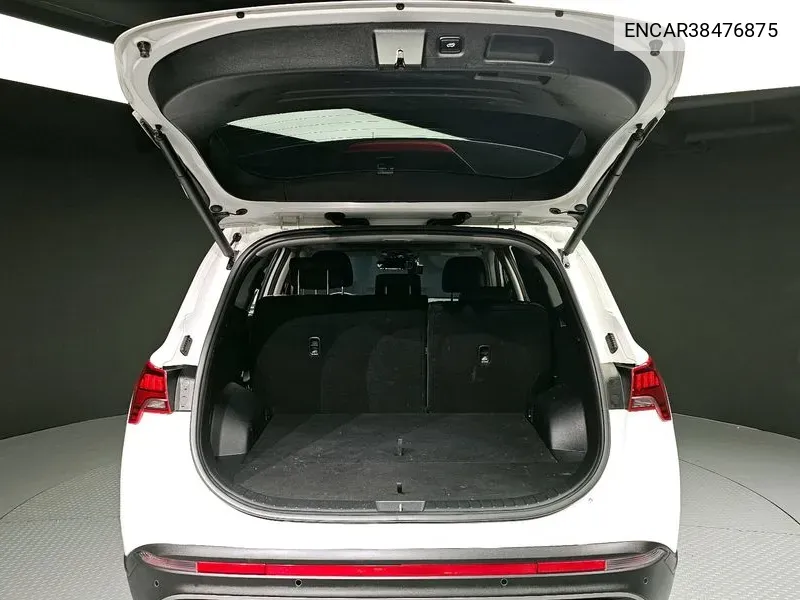 Hyundai Santa Fe 2021 года выпуска