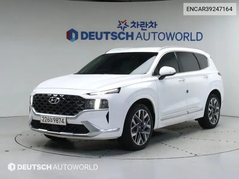 Hyundai Santa Fe 2021 года выпуска
