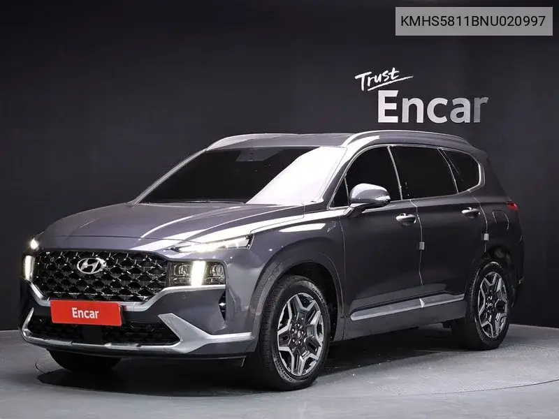 Hyundai Santa Fe 2021 года выпуска