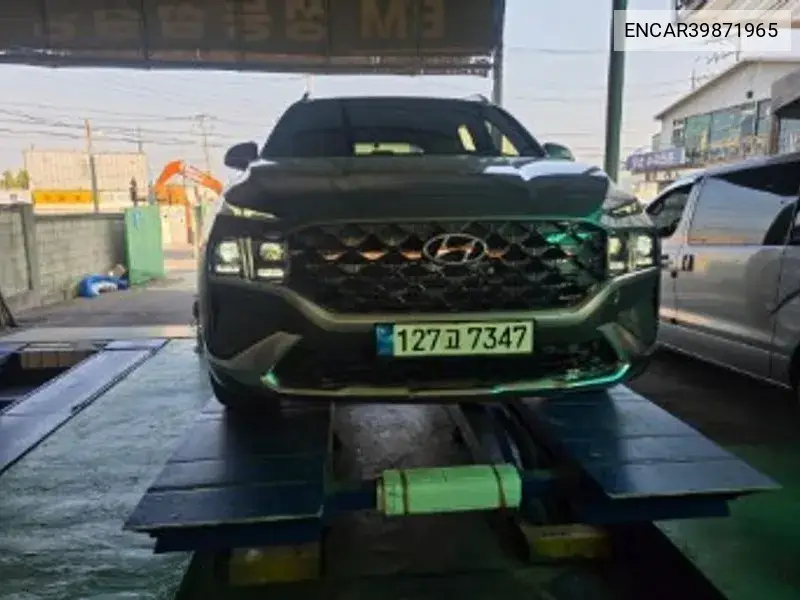 Hyundai Santa Fe 2021 года выпуска