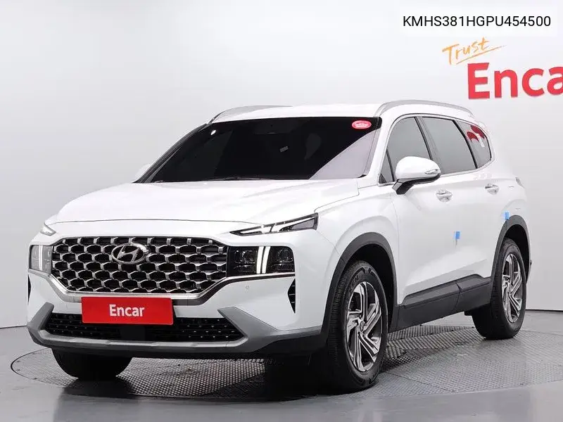 Hyundai Santa Fe 2022 года выпуска
