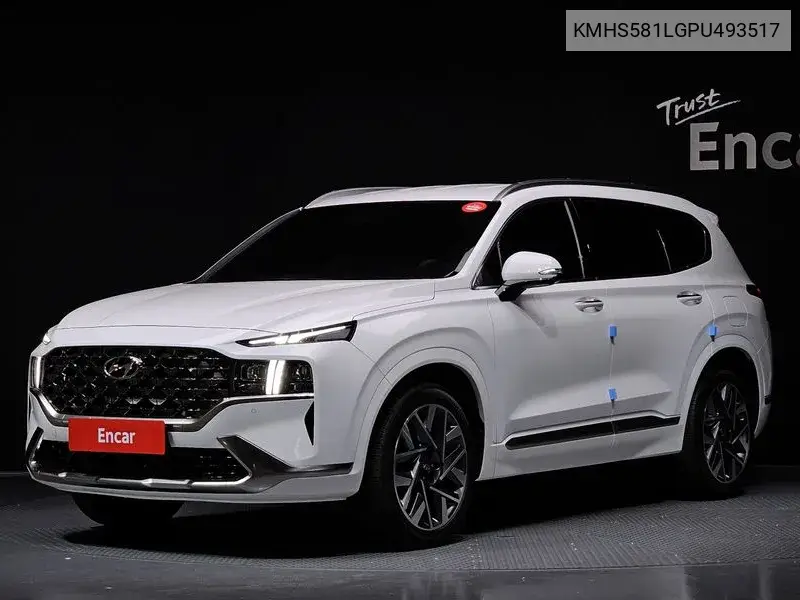 Hyundai Santa Fe 2023 года выпуска