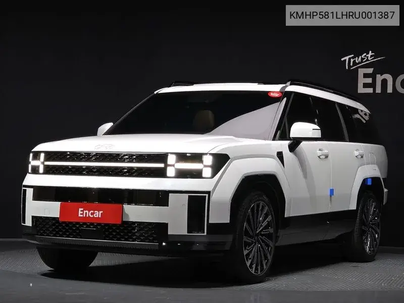 Hyundai Santa Fe 2023 года выпуска