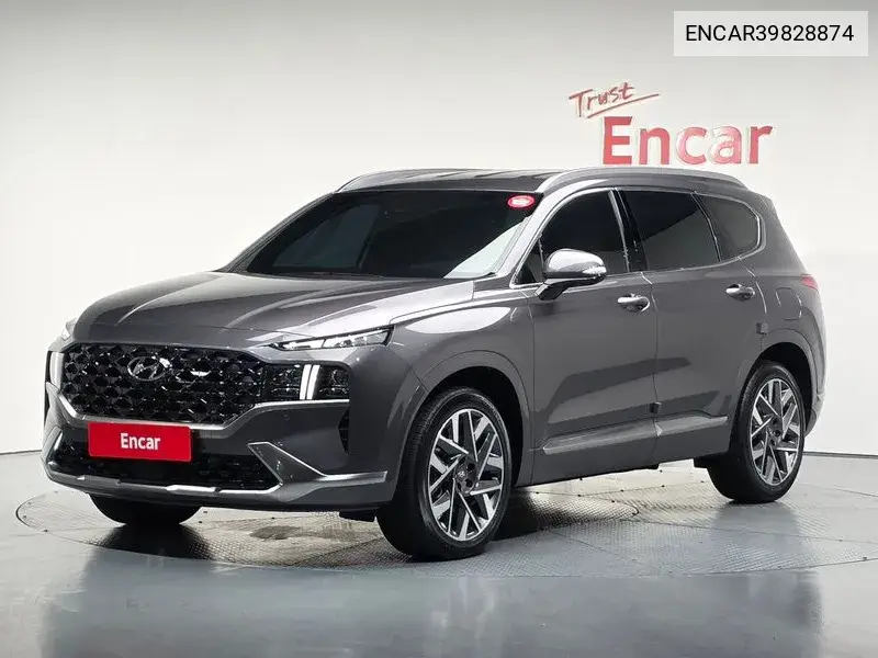 Hyundai Santa Fe 2023 года выпуска