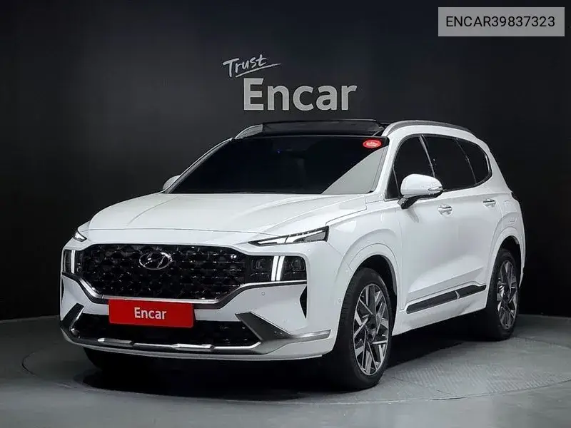 Hyundai Santa Fe 2023 года выпуска
