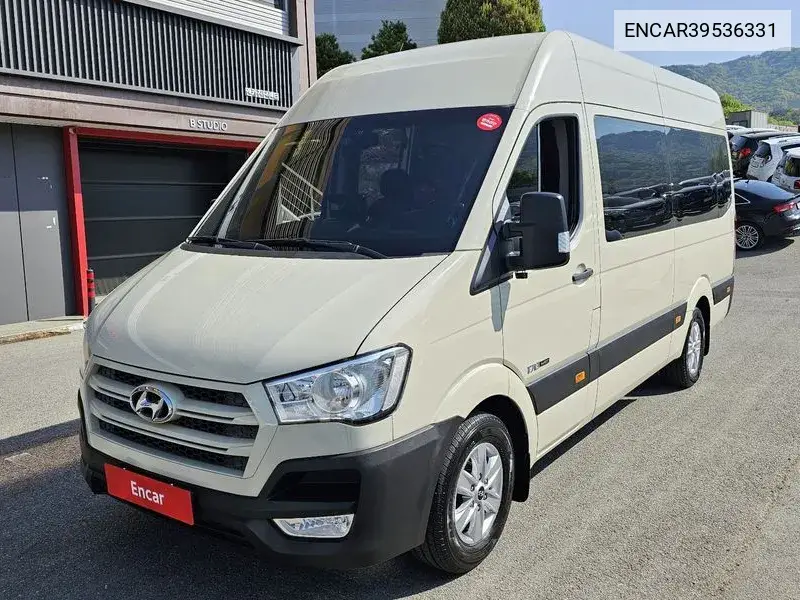 Hyundai Solati 2015 года выпуска