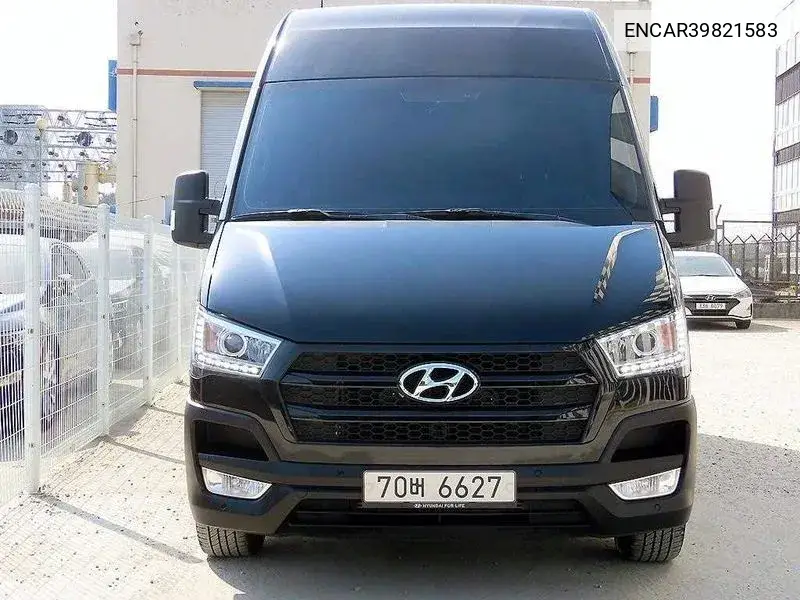 Hyundai Solati 2017 года выпуска