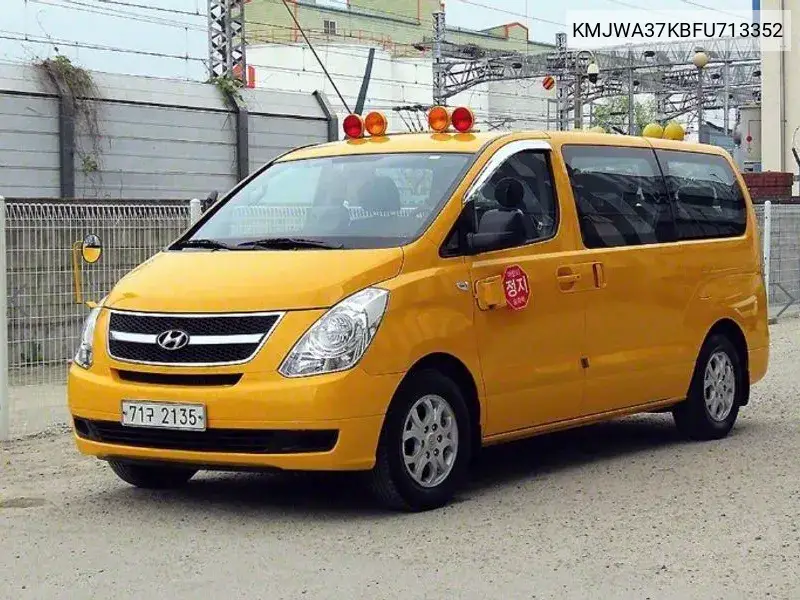 Hyundai Starex 2015 года выпуска