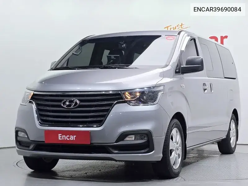 Hyundai Starex 2018 года выпуска