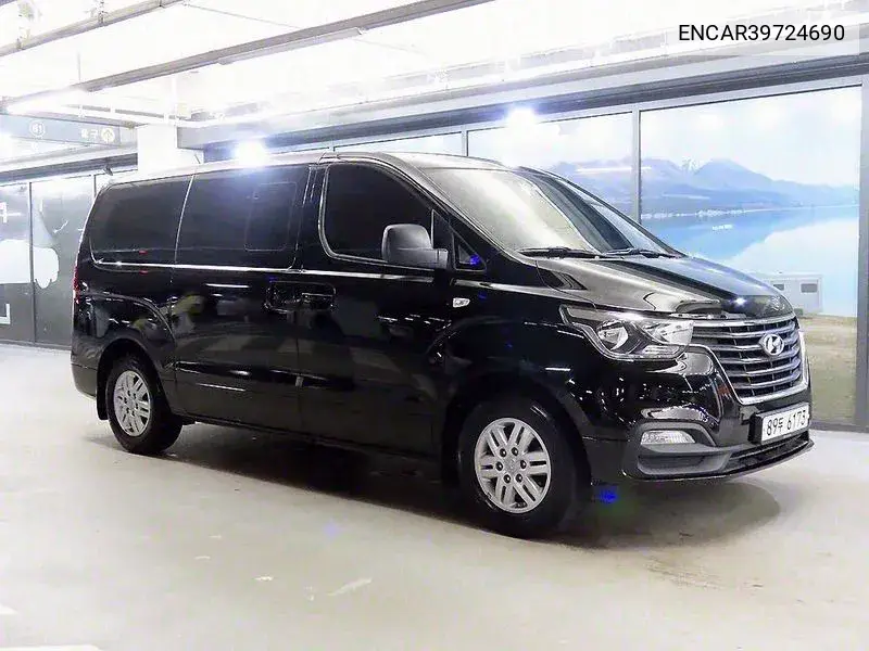 Hyundai Starex 2018 года выпуска