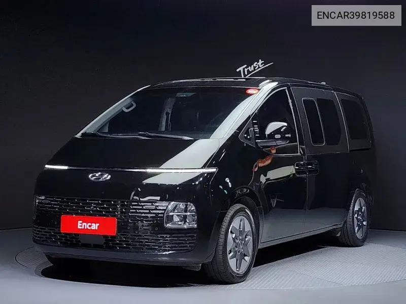 Hyundai Staria 2021 года выпуска