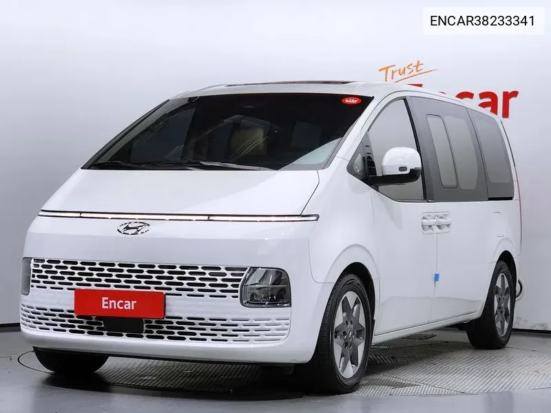 Hyundai Staria 2022 года выпуска