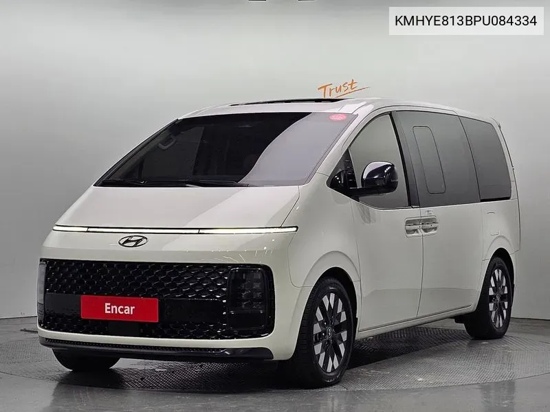 Hyundai Staria 2022 года выпуска