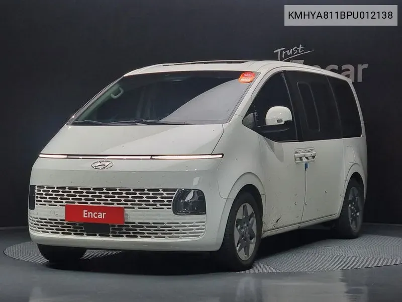 Hyundai Staria 2023 года выпуска