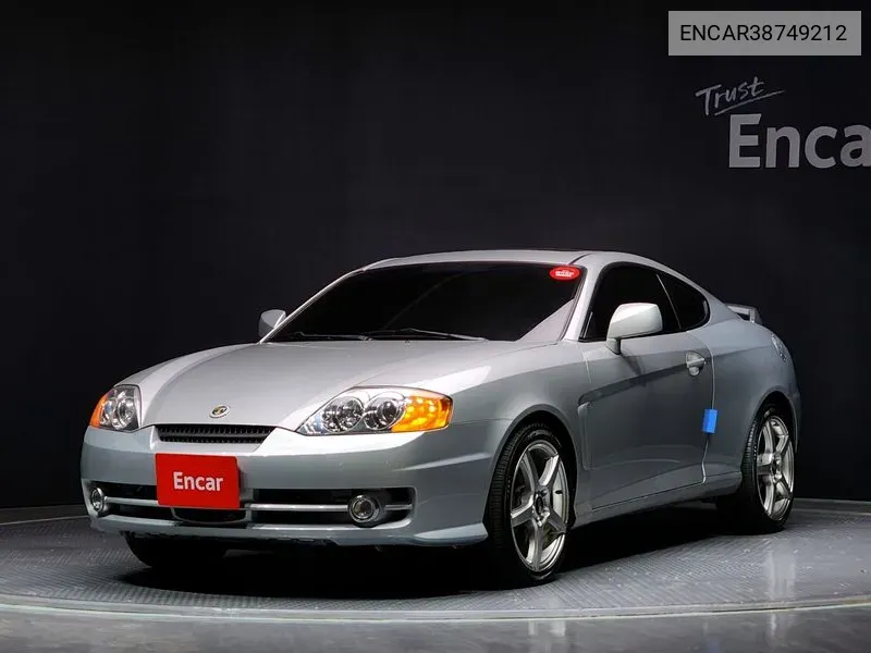 Hyundai Tuscani 2002 года выпуска