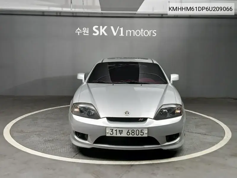 Hyundai Tuscani 2005 года выпуска