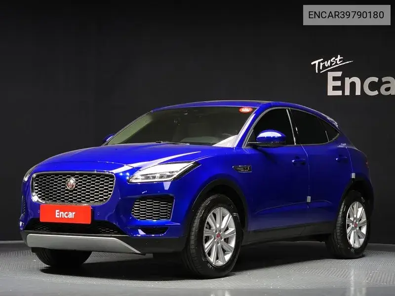 Jaguar E-Pace 2018 года выпуска