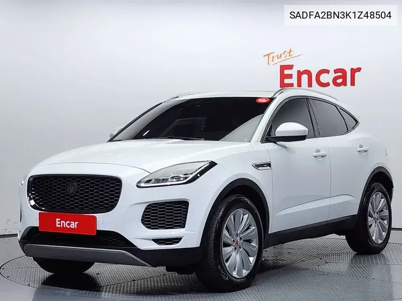 Jaguar E-Pace 2019 года выпуска