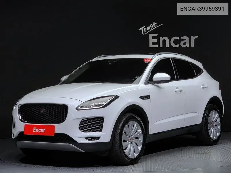Jaguar E-Pace 2020 года выпуска