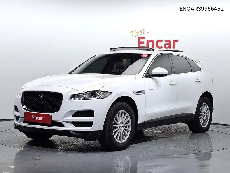 Jaguar F-Pace 2018 года выпуска
