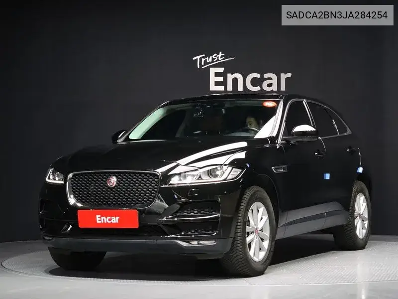 Jaguar F-Pace 2018 года выпуска