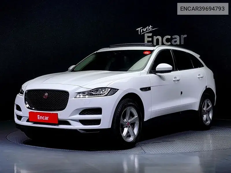 Jaguar F-Pace 2019 года выпуска