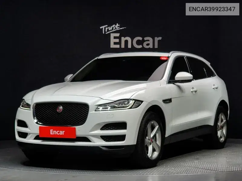 Jaguar F-Pace 2019 года выпуска