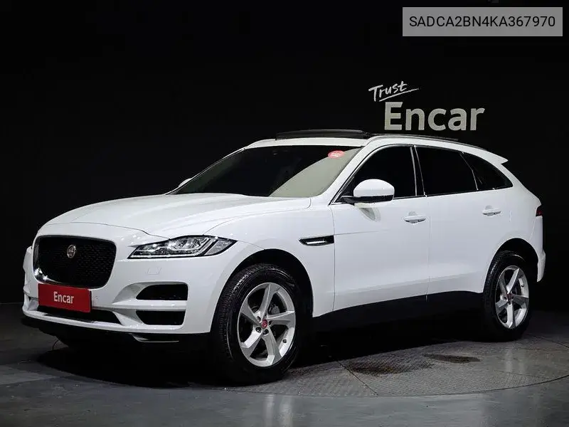 Jaguar F-Pace 2019 года выпуска