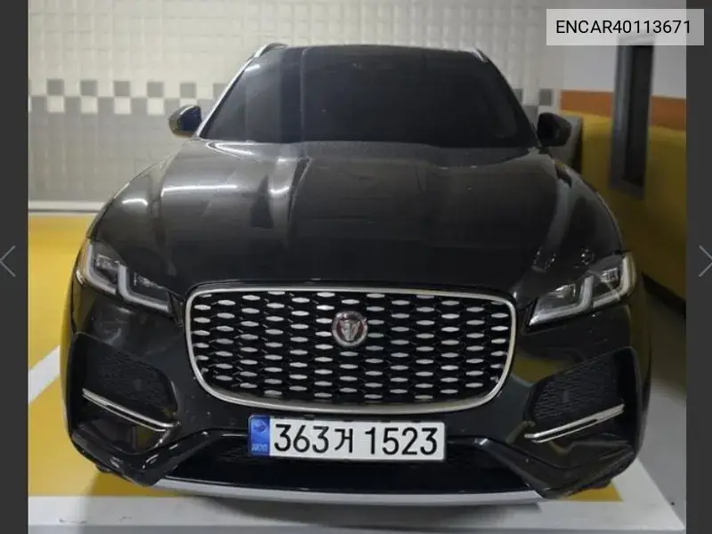 Jaguar F-Pace 2022 года выпуска