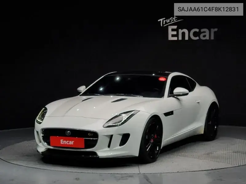 Jaguar F-Type 2014 года выпуска