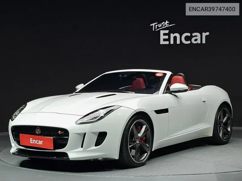 Jaguar F-Type 2015 года выпуска