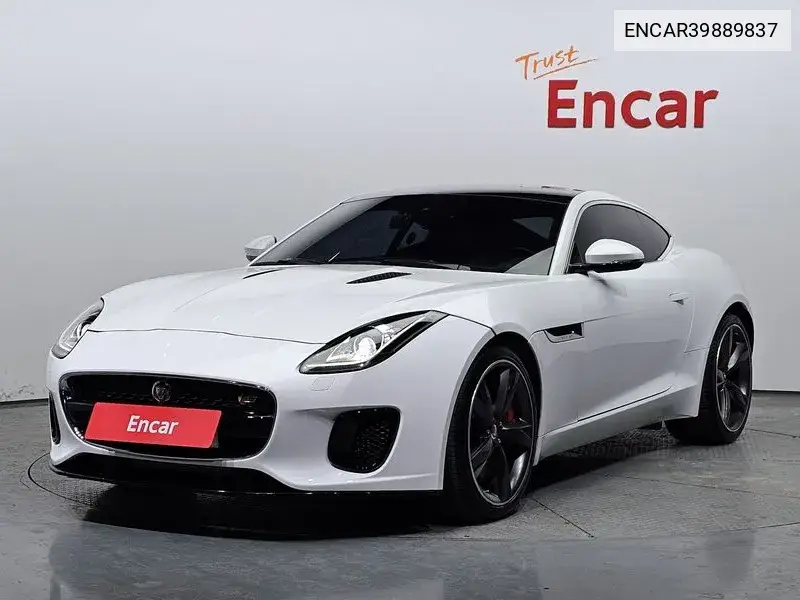 Jaguar F-Type 2015 года выпуска