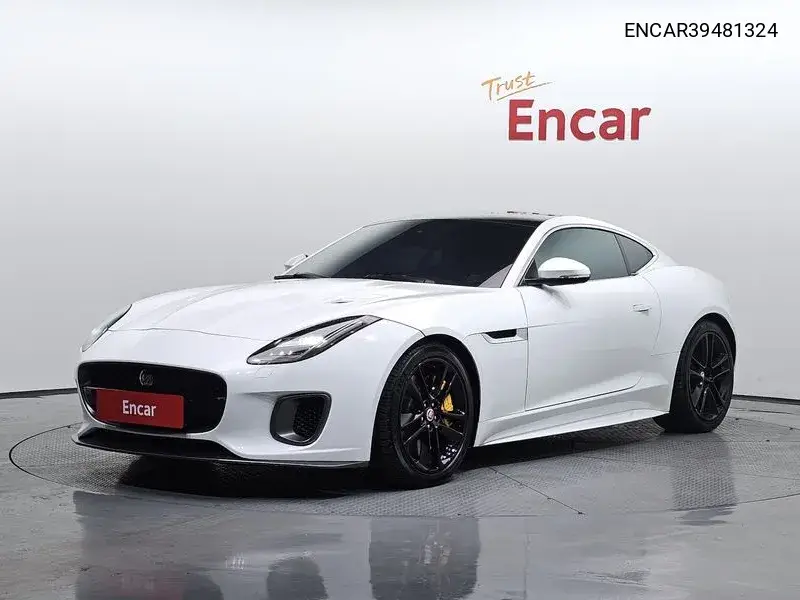 Jaguar F-Type 2016 года выпуска