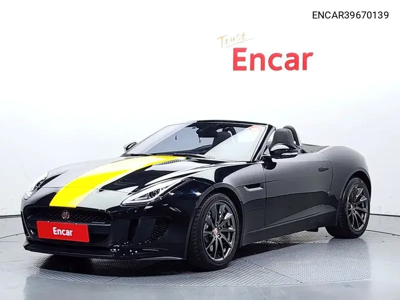 Jaguar F-Type 2017 года выпуска