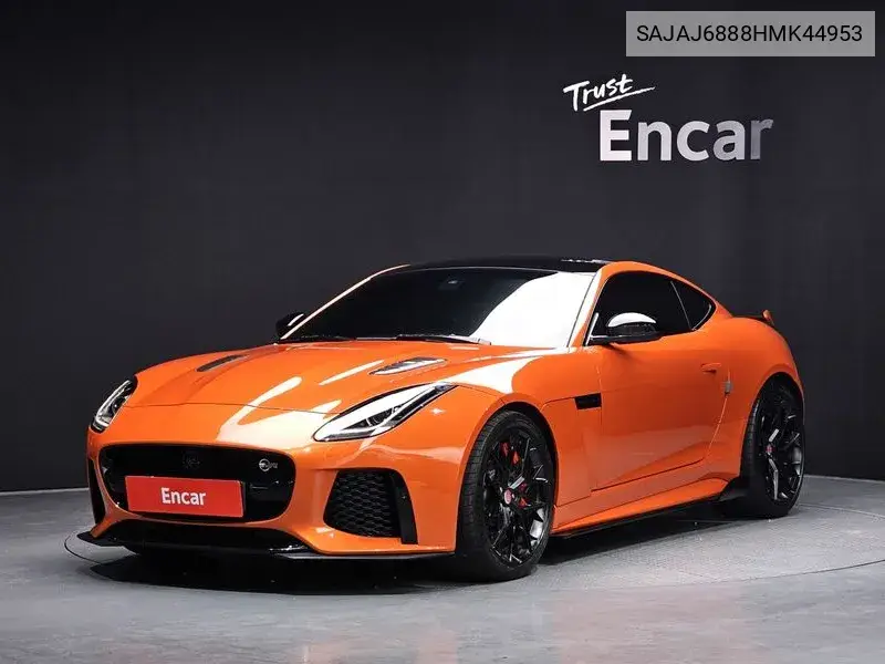 Jaguar F-Type 2017 года выпуска