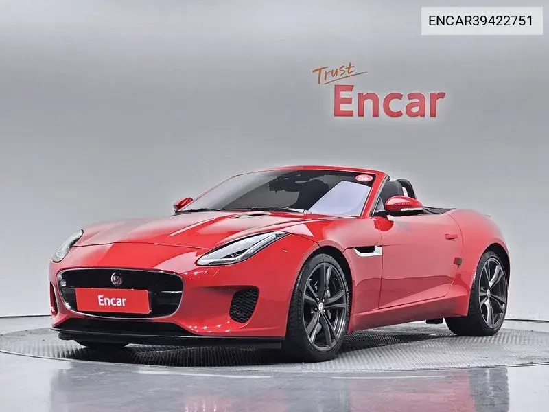 Jaguar F-Type 2018 года выпуска