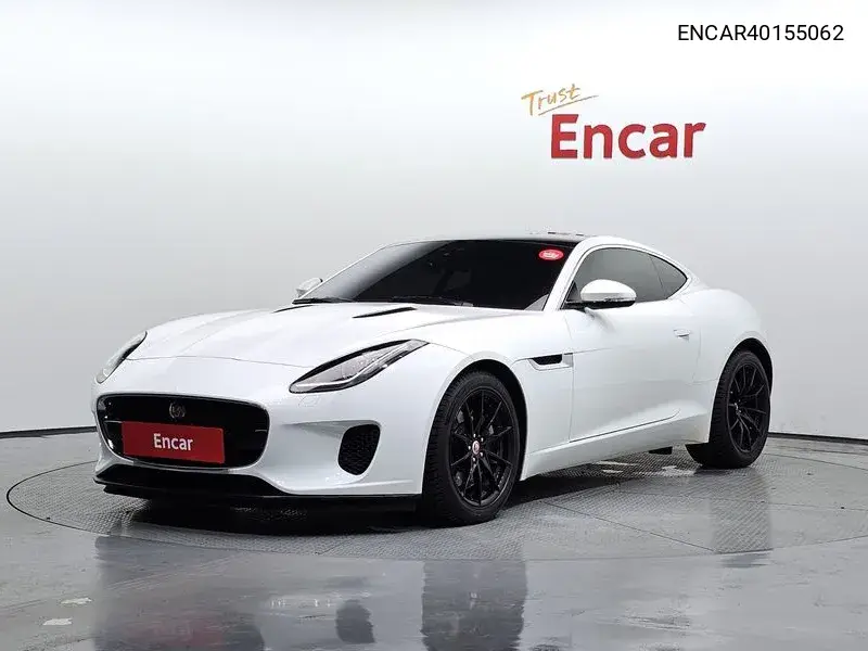 Jaguar F-Type 2018 года выпуска