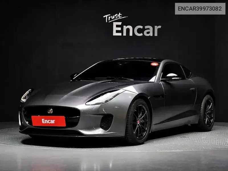 Jaguar F-Type 2019 года выпуска